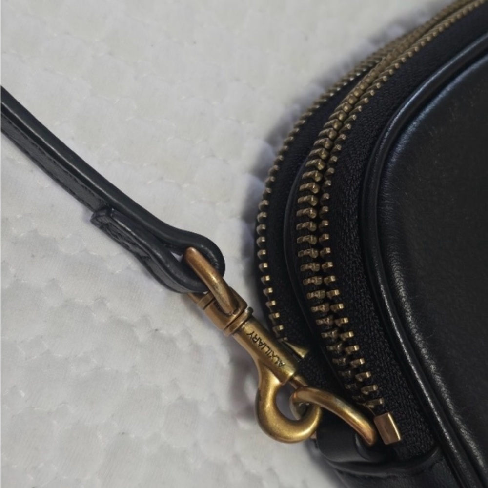 NWOT Aritzia Auxillary Leather Mini Cross Body Bag - Picture 4 of 8